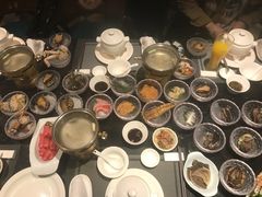 -半岛翡丽海鲜自助餐厅(观风亭店)