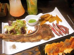 -The Cheebat 锌吧·Bistro(体育西店)