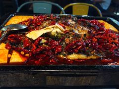 重庆豆花烤鱼-探鱼·鲜青椒爽麻烤鱼(苏宁广场店)