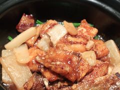 萝卜焖骨腩-滋粥楼·顺德菜(番禺广场总店)