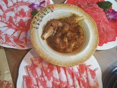 -羊家胡同·龙虾烧烤火锅(龙汇路店)