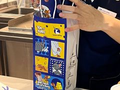 -瑞幸咖啡(金中环国际商务大厦店)