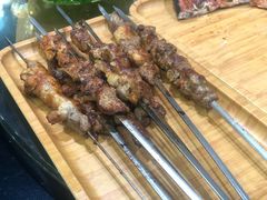 -乡村馕坑肉·烧烤·新疆菜·本地人更爱吃(阿勒泰首店)