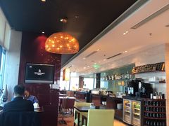 -上海龙之梦万丽酒店