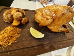 -LESCEDARS Brasserie Bistro香柏树