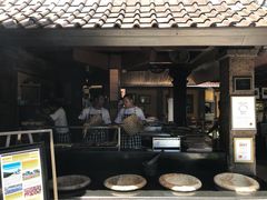 -DiAtas by Art Cafe Bumbu Bali