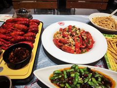 -肥肥虾庄·金牌油焖大虾(杨园滨江时代walk店)