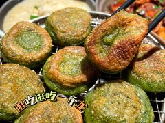 -吃饭皇帝大土家民族菜(正大广场店)