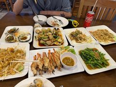 -两兄弟Song Pee Nong(2号店)