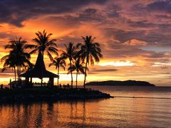 -Sunset Bar(丹绒亚路香格里拉店)