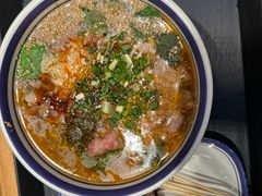 -云阿蛮云南生烫牛肉米线(奉贤路店)