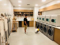 -苏州工业园区奥特莱斯亚朵酒店