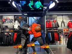 -李宁(苏州中心店)