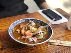 -亚忠小吃店(曾厝垵店)