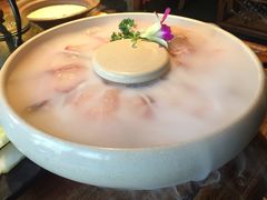 丽江斑鱼片-老牌坊云南鱼豆花火锅(爱建店)