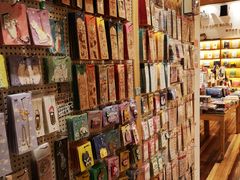 -猫的天空之城概念书店(印象城购物中心店)