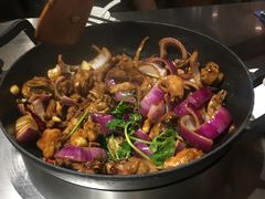 -胡须佬鸡煲四季火锅店(石厦西村直营店)