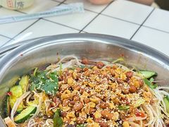 -周良天山牛杂城(天山路总店)
