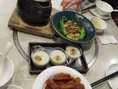 -乜都得港式茶楼(天贵路店)