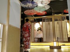 -旺角里·榴莲鸡煲(兴华商场分店)
