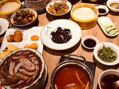 -龙聚德北京烤鸭(沙坪坝华宇A馆店)