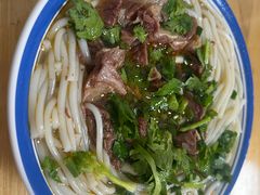 -魏旺湖北正宗牛肉面(硚口公园店)