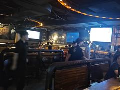 -麦凯伦烧烤·精酿超级工厂店(金桥总店)