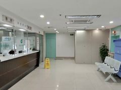 -上海大学附属上海和平眼科医院