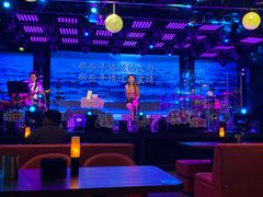 -星 Live House