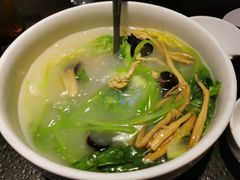 -万重锦·人文川菜馆(骡马市店)