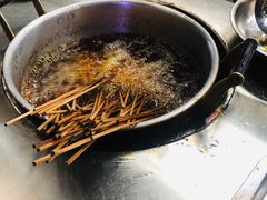-学街秀兰麻辣烫