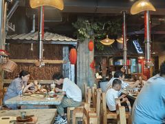 -破瓦寒窑·地摊烤羊排