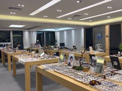 -Eziwish眼镜·蔡司授权店