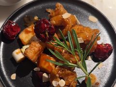宫爆虾球-初蓉丨遇见新川菜(亲贤街荣耀店)