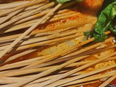 -佰人王串串香火锅(洋珠巷店)