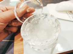 -燕庭·纯燕窝·甜品下午茶(南京西路店)