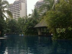 -三亚湾海居铂尔曼度假酒店