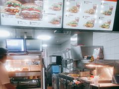 -汉堡王(大连柏威年餐厅店)