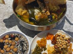 -红鼻子桂林米粉(金唐新光界店)