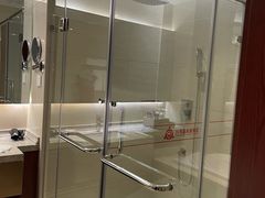 -兴芮温泉度假区