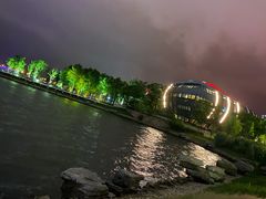 -上海滴水湖皇冠假日酒店