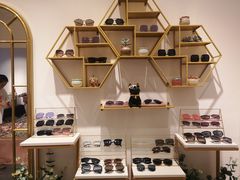 -肆兮眼镜·蔡司·徕卡战略合作店(大坪店)