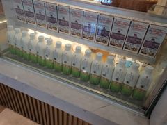-CoCo都可(湖滨银泰店B区店)
