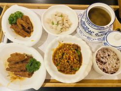 -明宇集团·积木枝芽母婴健康管理中心(天府店)