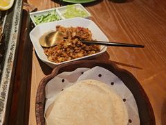 -耶里夏丽·丝路国际·新疆餐厅(浦东区东方路店)