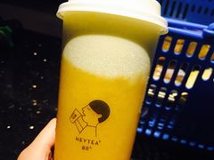 -喜茶(东莞雍华庭店)