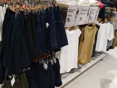 -优衣库(郑州二七万达广场店)