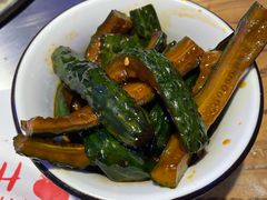 -山河屯铁锅炖(哈西站店)