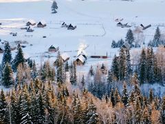 -天山神秘大峡谷