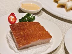 脆皮烧肉-御宝轩(益丰·外滩源店)